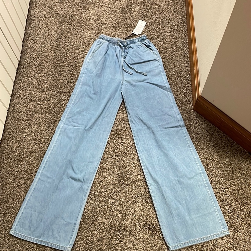 Long Tall Sally 36” inseam size 4 chambray pant. Elastic waist, wide leg.